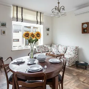 Apartmán Cheerful Air Conditioned With Mezzanine And Parking - Old Town, Krakov