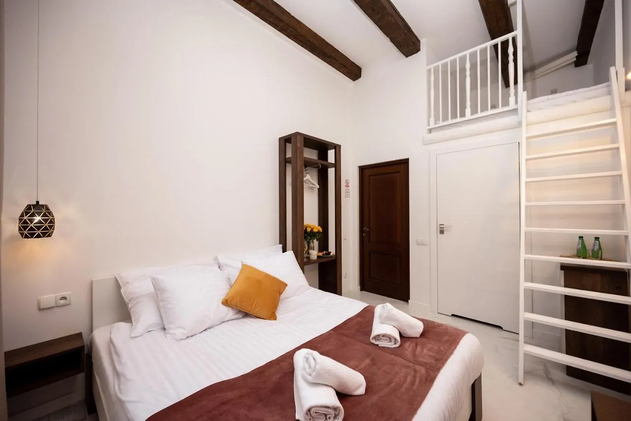 Hive Family House Hotel Krakow Poland