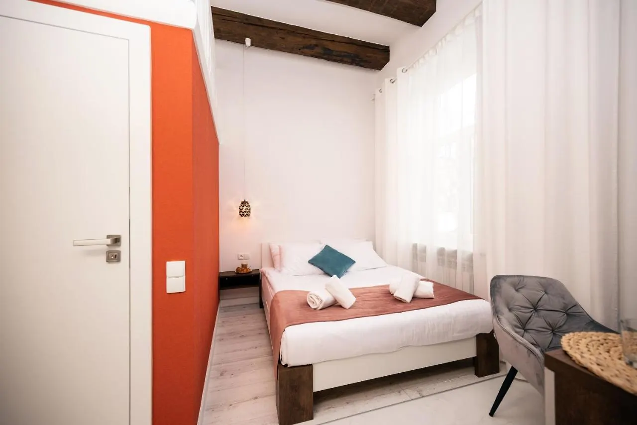 Hive Family House Hotel Krakow Poland