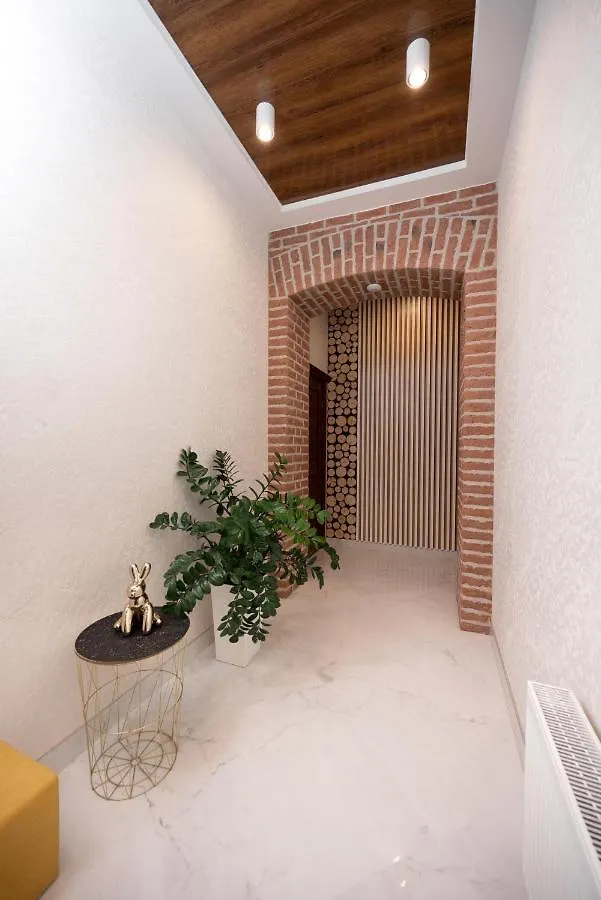 Hive Family House Hotel Krakow 0*,  Poland