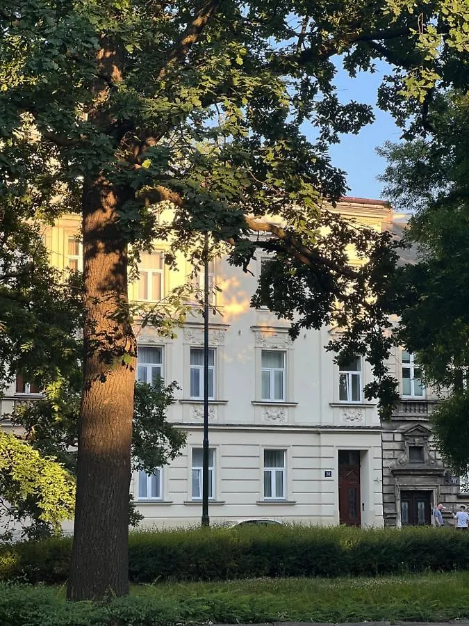 Hive Family House Hotel Krakow Poland