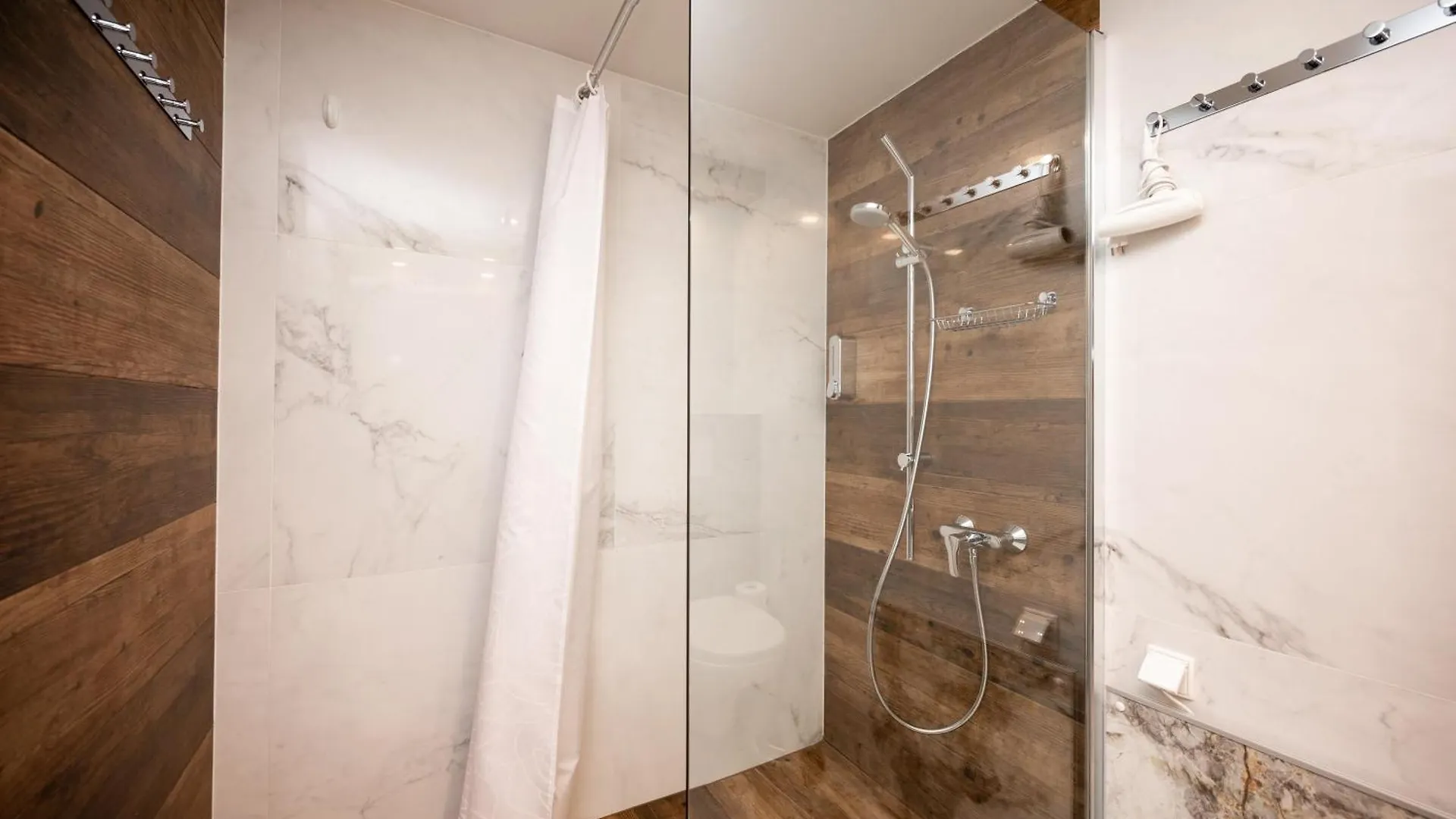 Hive Family House Hotel Krakow